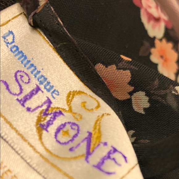 Black mini robe with colorful flowers - Picture 4 of 4